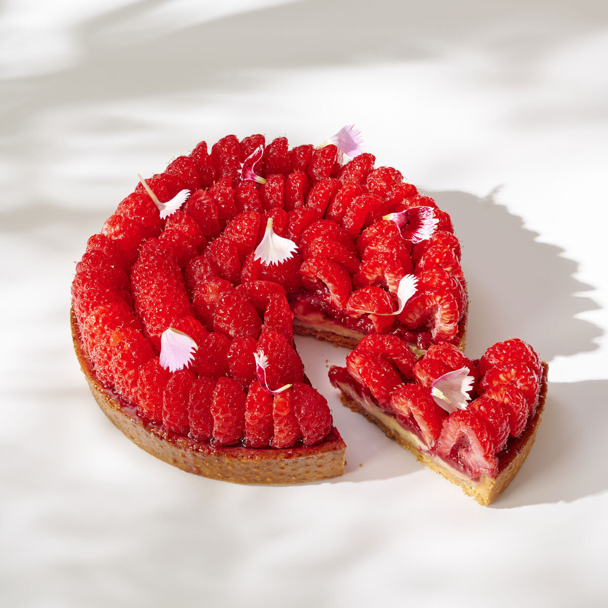 Seasonal fruit tart